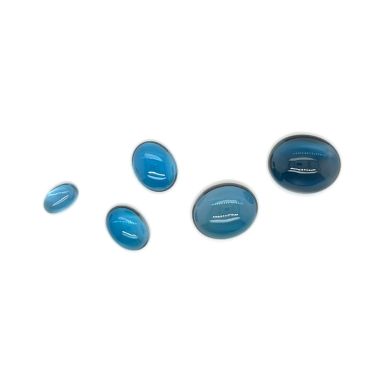 Topaas London Blue ovaal cabochon 6X4mm