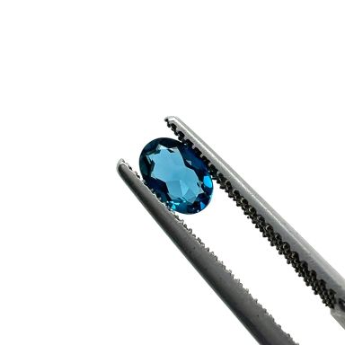 Topaas London Blue ovaal facet 6X4mm